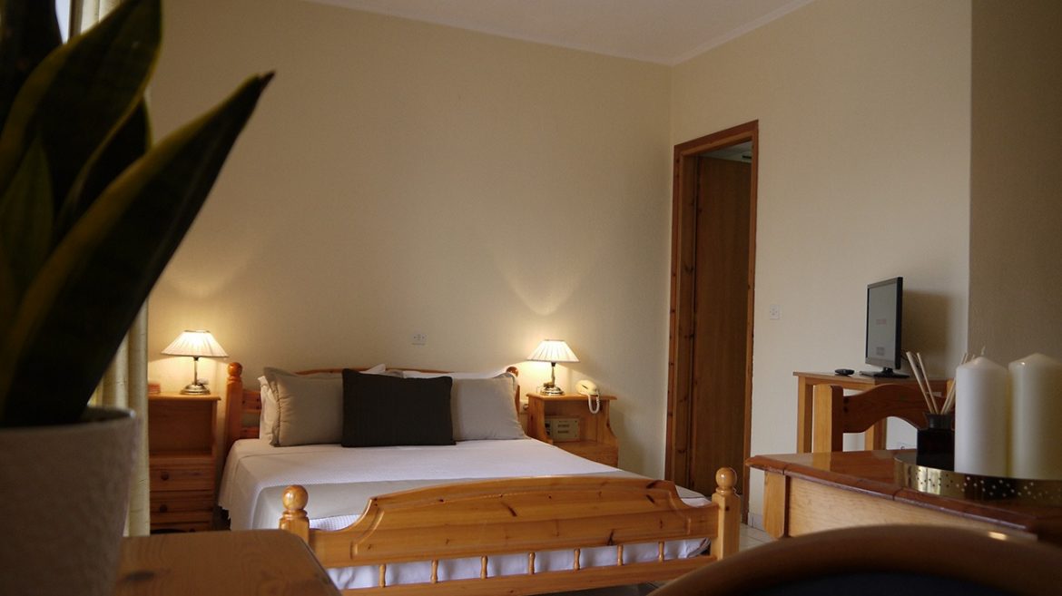 Fani Hotel Basic Studios 2